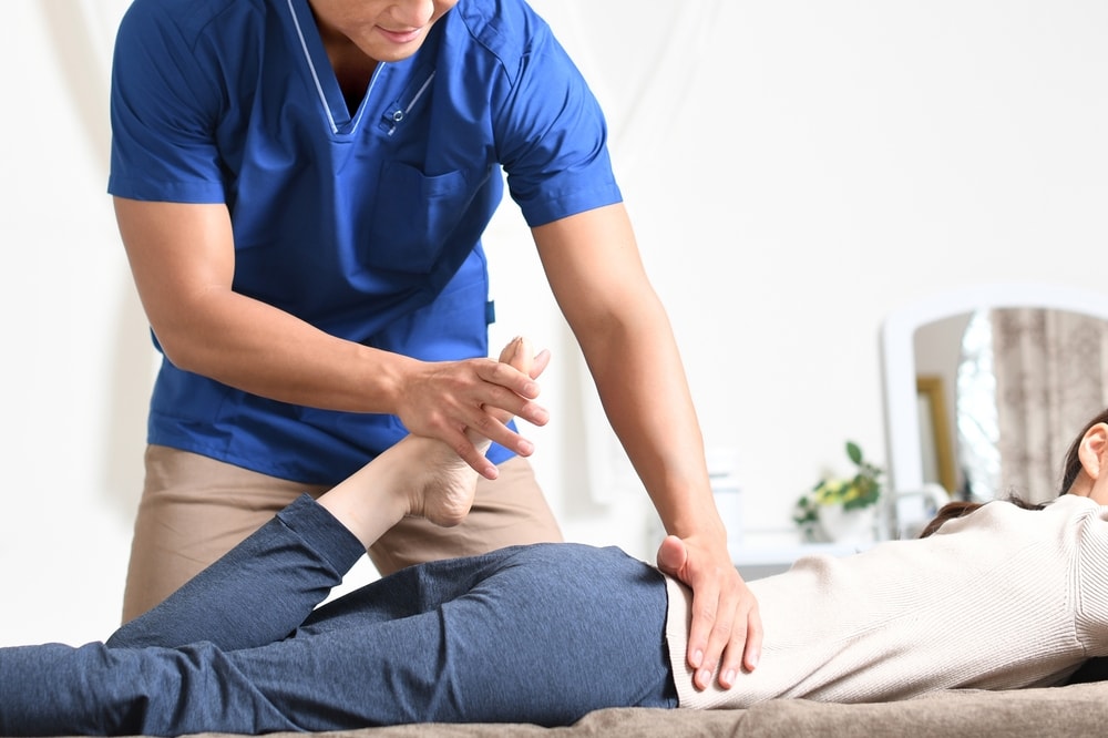 Osteopath home visit in Bromley
